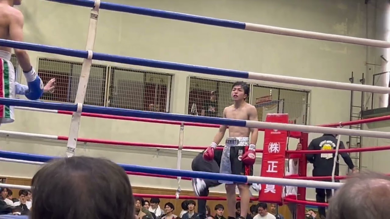 西部日本新人王　Sフライ級４回戦　増本雄大vs菊池珠吏