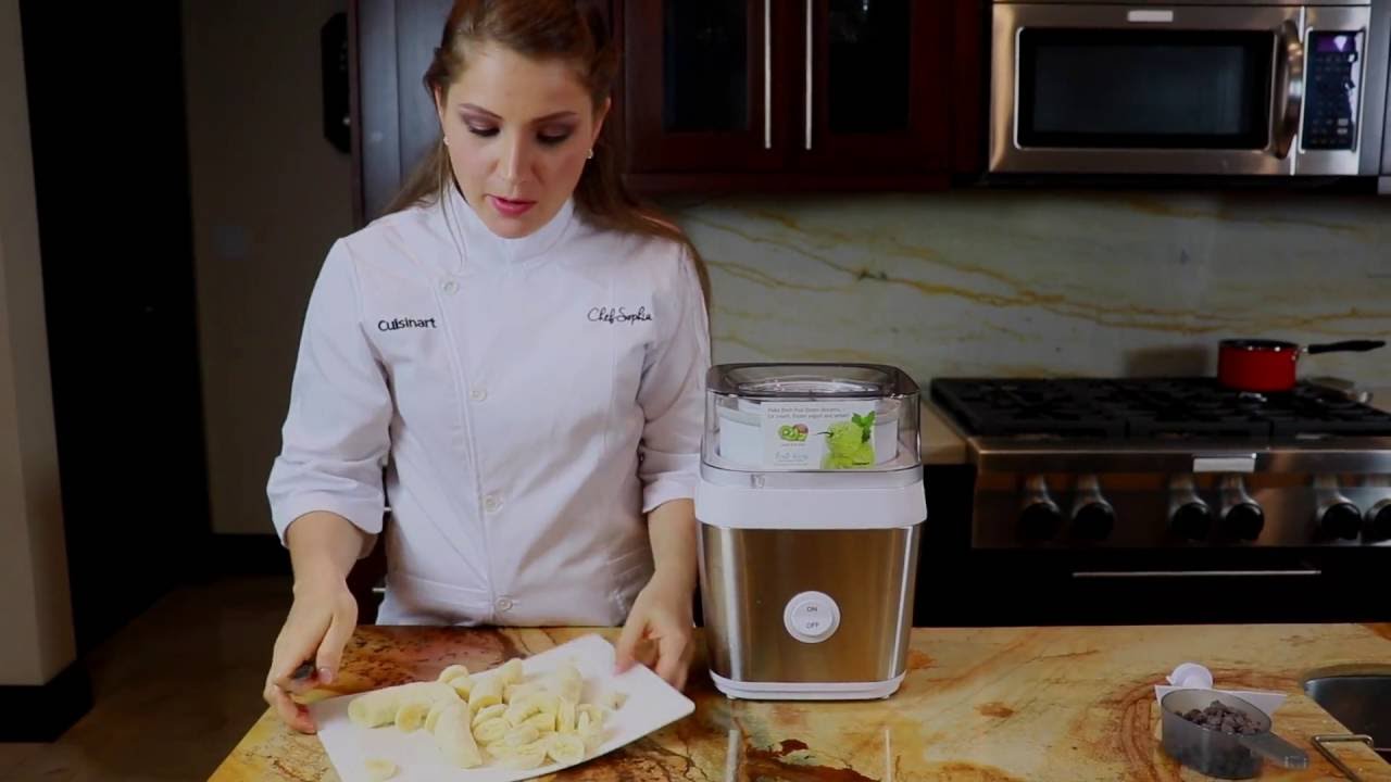Helado de banano con mi nueva máquina de helado Cuisinart! - Chef Sophia