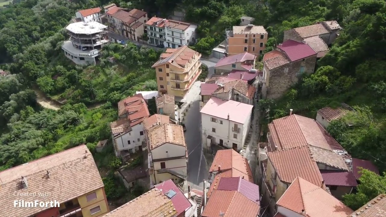 Castel San Lorenzo 2022, lato est del Paese.