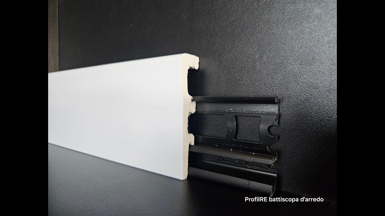 Battiscopa con canalina passafilo passacavi BIANCO effetto vena del legno altezza cm 8 spessore 2 cm