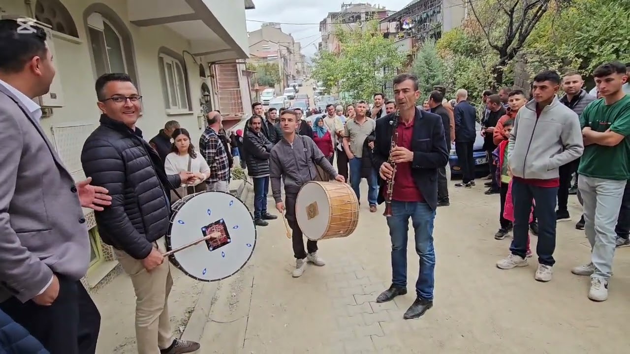 DEMİRCİ'nin SEVİNÇLER KÖYÜNDEN TAYFUN BAŞ'IN GELİN ALIMINDAN GÖRÜNTÜLER 19-10-2025 