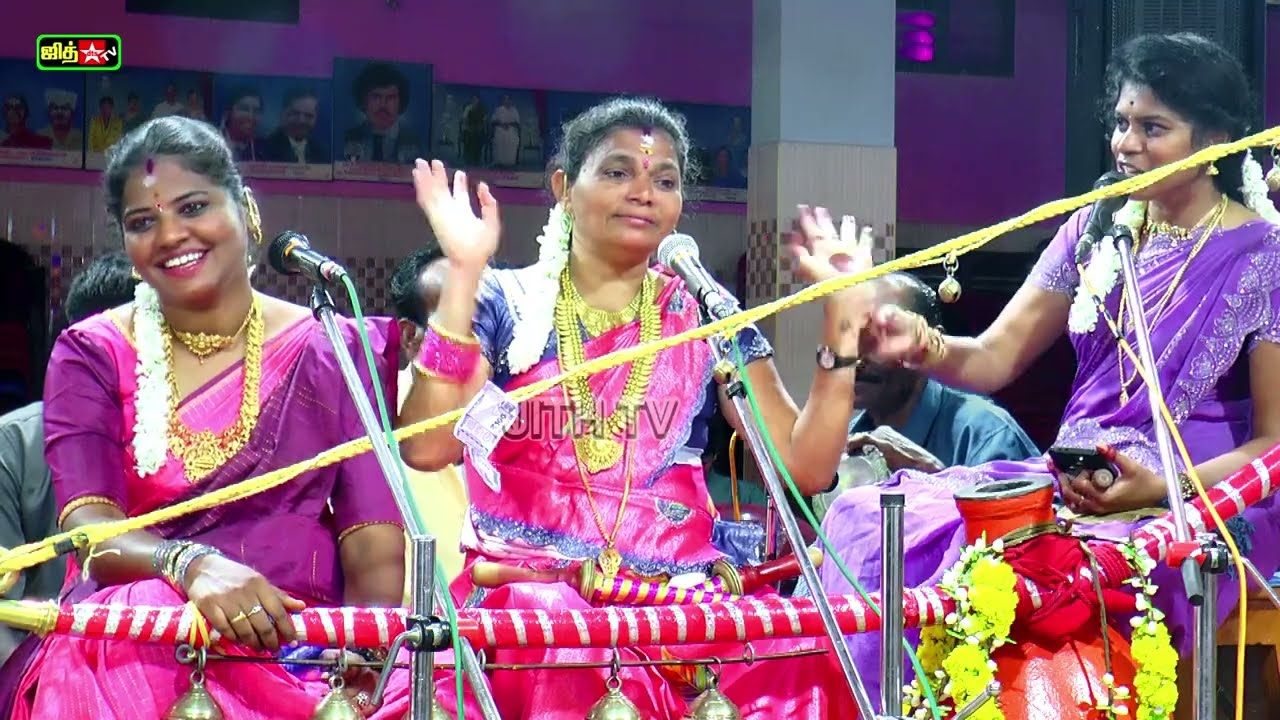 தென்காசி மாவட்டம் அய்யாபுரத்தில் பொங்கல் தினத்தில் A.M முத்துலட்சுமி குழுவினர் உற்சாக வில்லுப்பாட்டு
