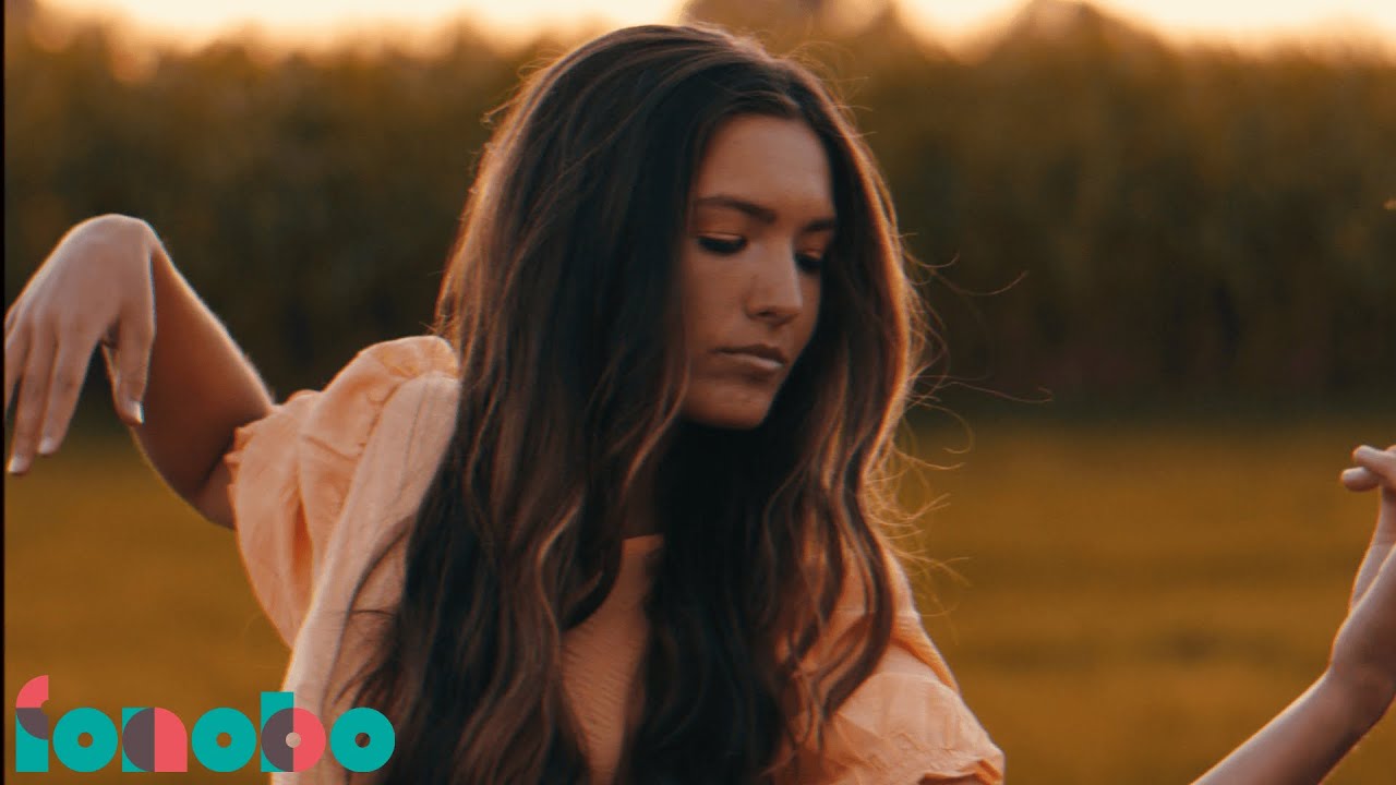 Hela - Wiosną (Official Video)