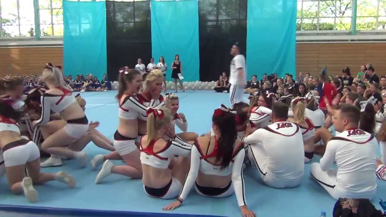 XTREAM Cheer & Gymnastics Jahresrückblick 2013 ( Opening Video Weihnachtsgala 2013 )