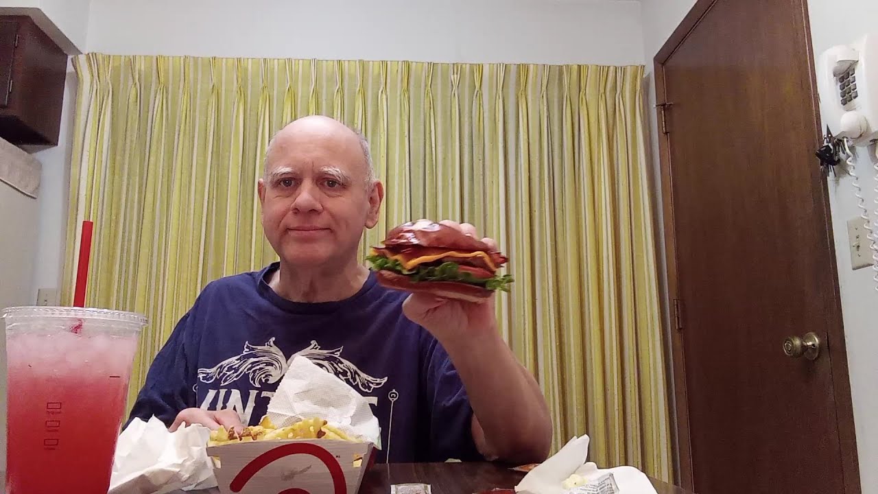 Chick Fil A Pretzel Cheddar Sandwich Meal Review