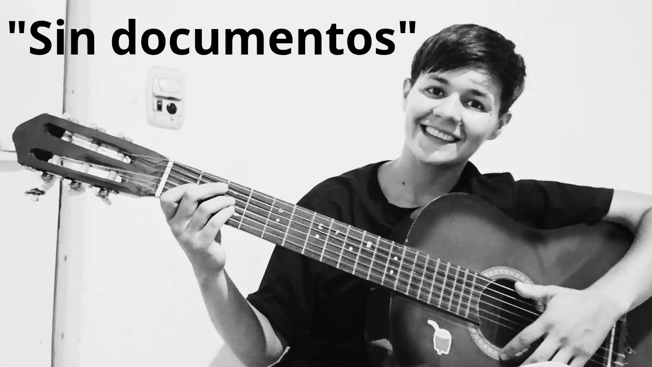 Sin Documentos (perdiendo papeles oficialmente)
