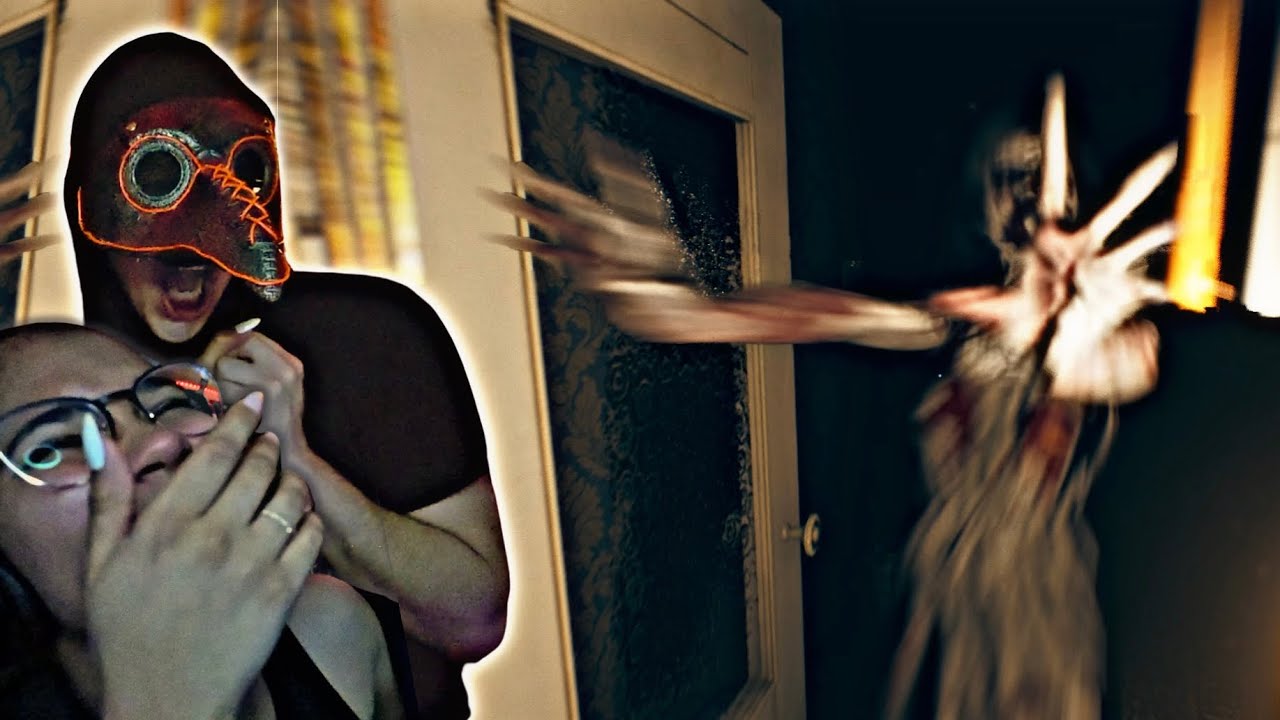 Two idiots screaming like children at a horror game