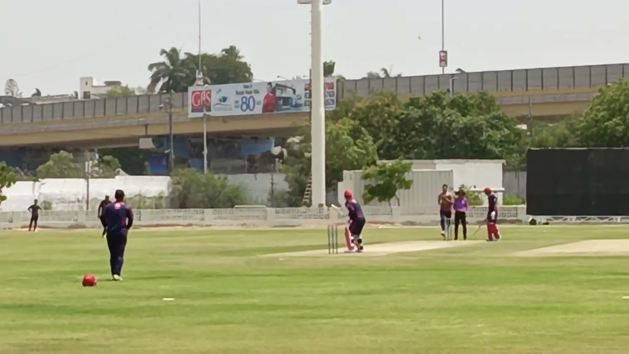 Karachi u-19 boy Rizwan ullah out by David Warner again and again 2 time in practice match