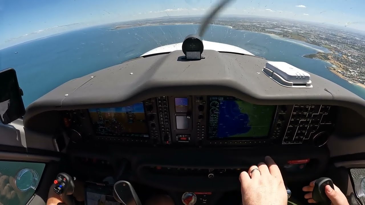 TECNAM P2010 TDI: HOLD, APPROACH & LAND @ YMEN
