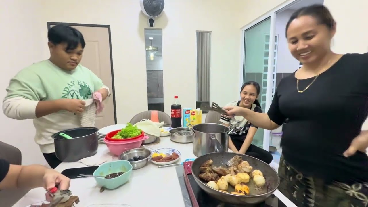 CUTI HARI INI SARAPAN MEE KAMPUA | GRILL DAGIING KAMBING 