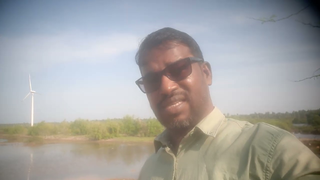 டக்ளஸ்தேவானந்தா கைது இவர் யார் ?