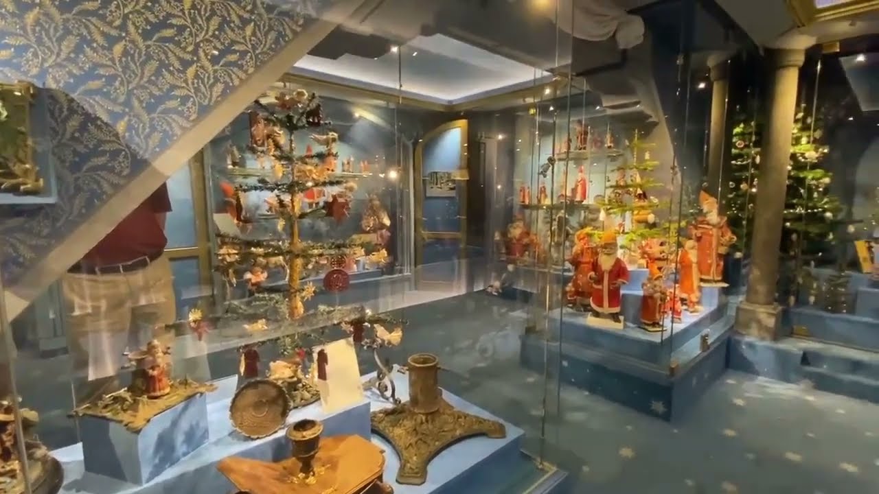 CHRISTMAS MUSEUM IN SUMMER ( WEIHNACHTSMUSEUM) IN ROTHENBURG OB DER TAUBER