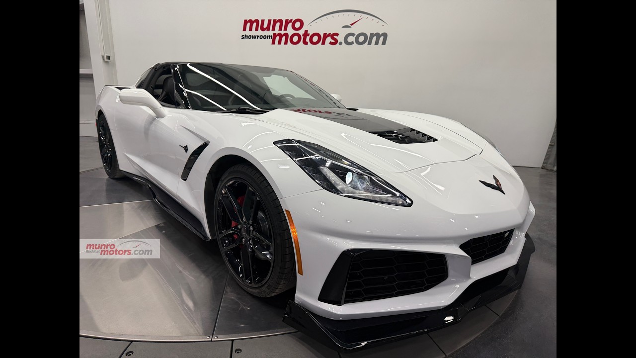 Corvette 1LT Coupe ZR-1 Style 2019 года выпуска, передняя панель, сиденья NPP Comp, автоматическа...