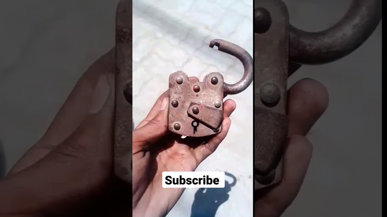 Best lock for shop #lock #lockpicking #lifehacks #padlock #doorlock #shop #lockhack #shorts