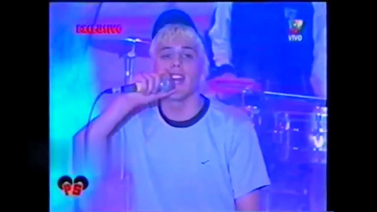 LA BASE- RECITAL EN VIVO PASION DE SABADO (2003)