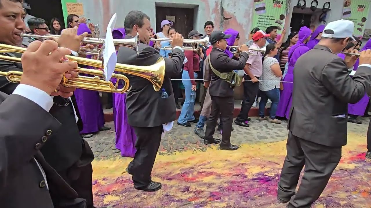 Caridad del Guadalquivir - Detrás del anda