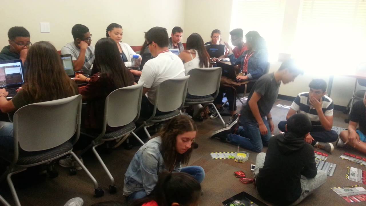 Computer Science: 10th graders: learning Python, 9th graders: Roborally after learning Algorithms