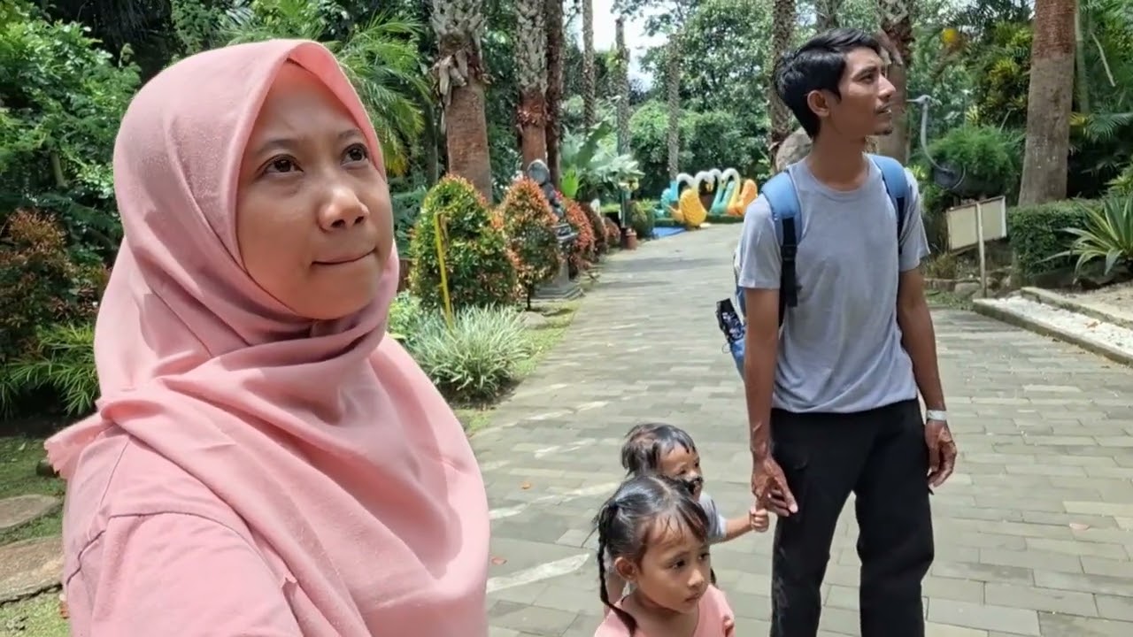 ECO ACTIVE PARK BATU MALANG | SEERUUUU!! Bisa Kasi Makan Berbagai Hewan 