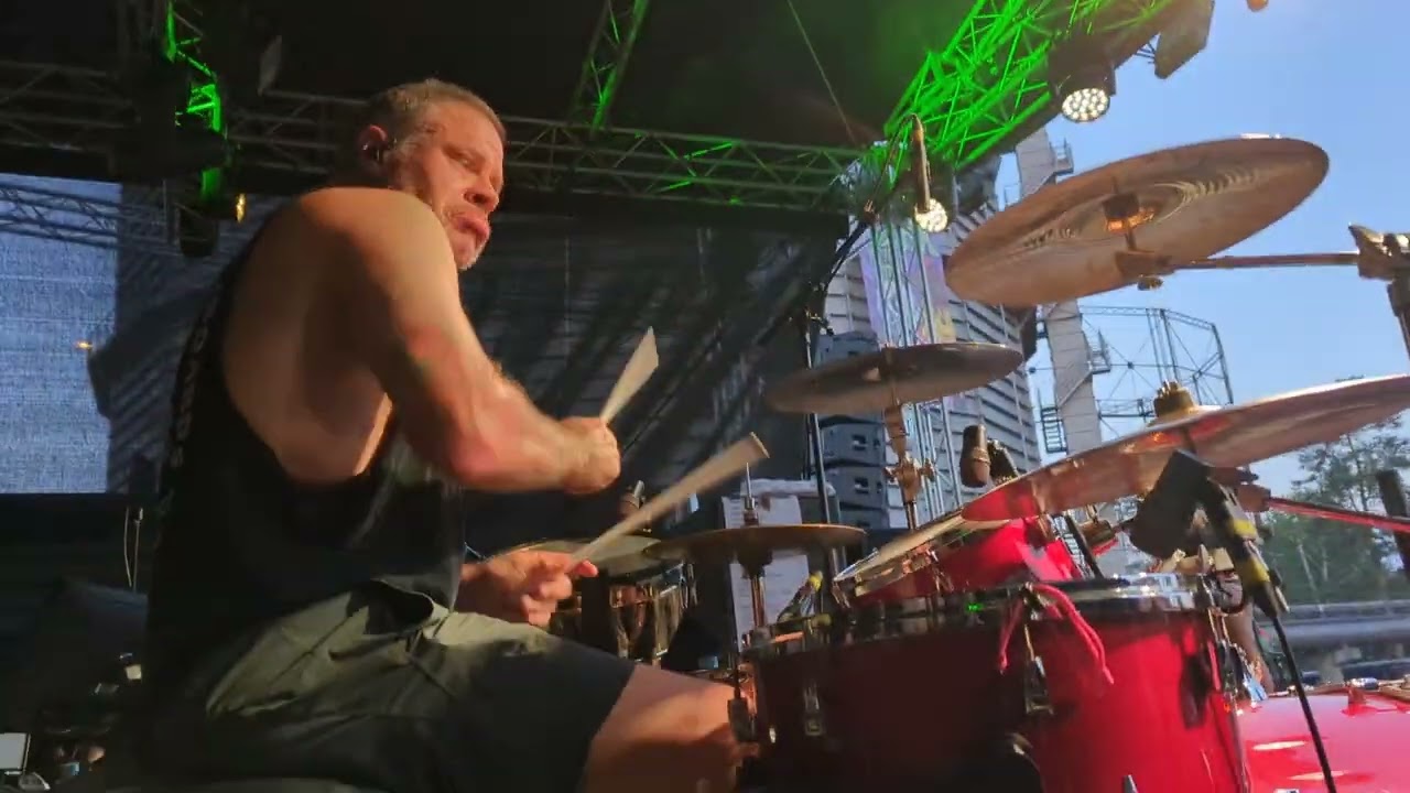 NOFX - Bob live at Gaswerk Open Air Augsburg 07.06.2024