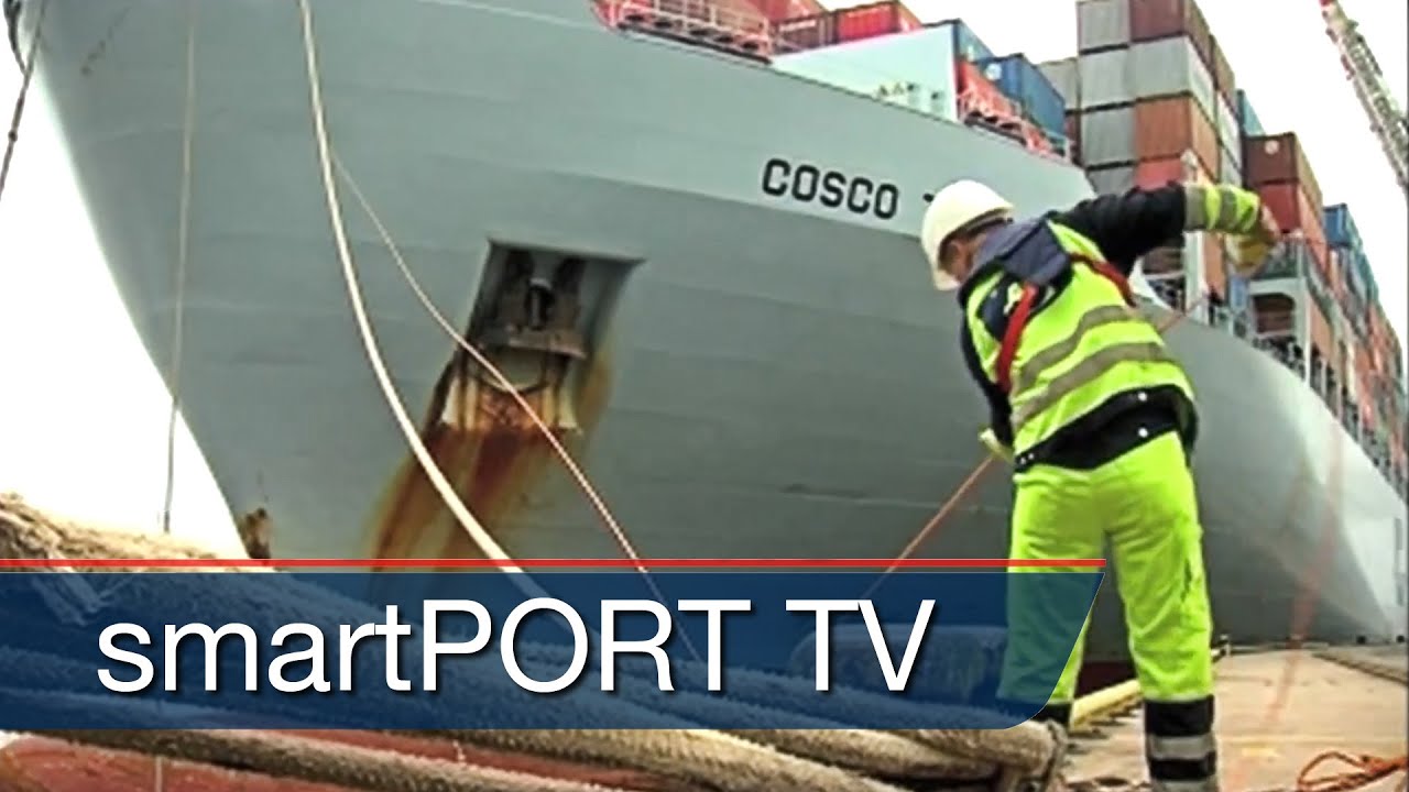 Container-Giants in the windtunnel - high-tech research for the Port of Hamburg