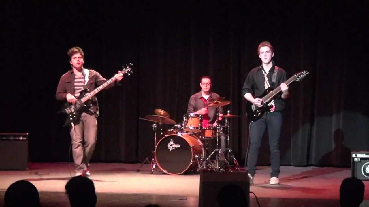 Green High School Talent Show - Brain Stew/Jaded