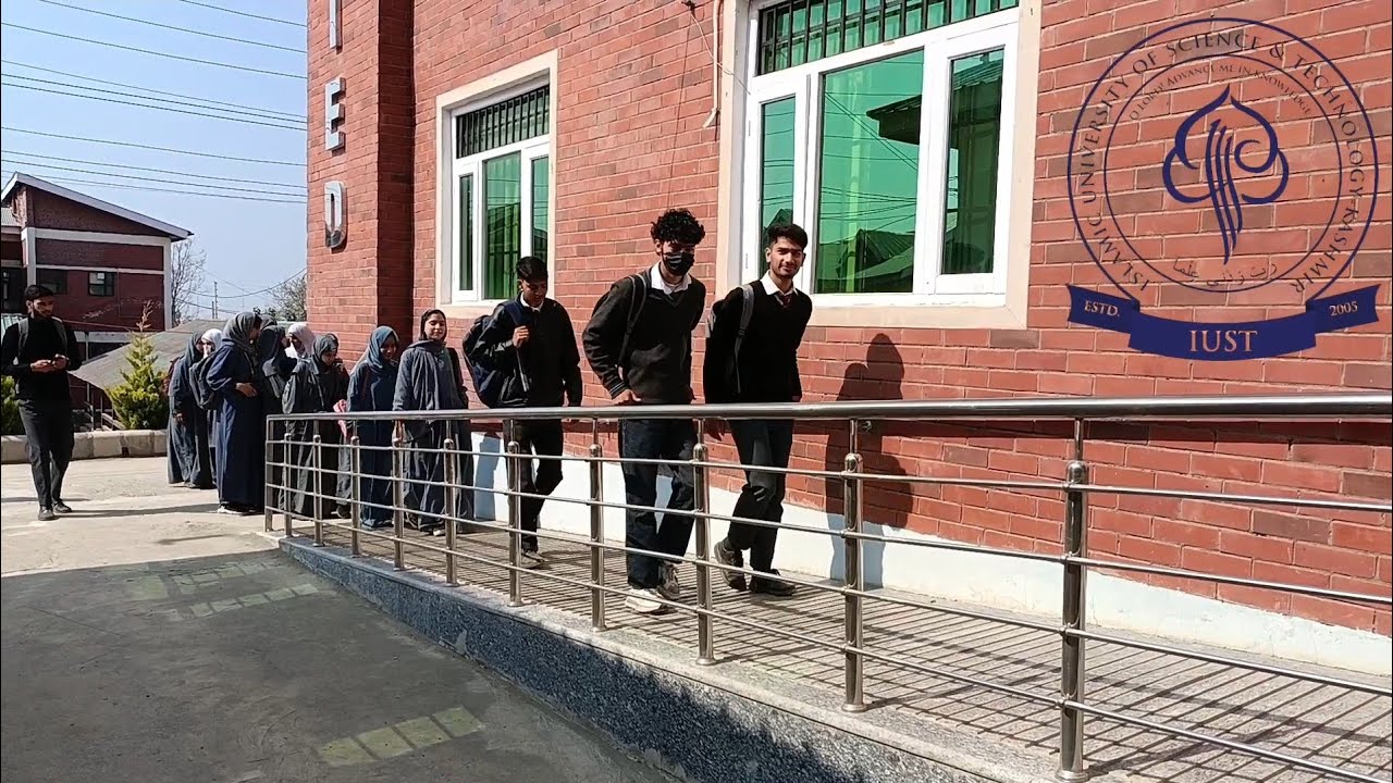 Industrial Visit to IUST #education #school #industrialvisit #islamicuniversity #nowgam #awantipora
