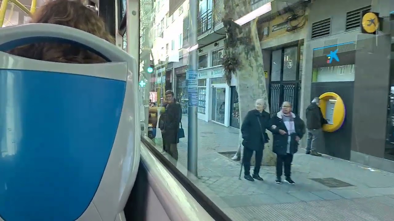 Desvío de la línea 102 de EMT Madrid a bordo del 2221 (Scania N280UB) por la M30