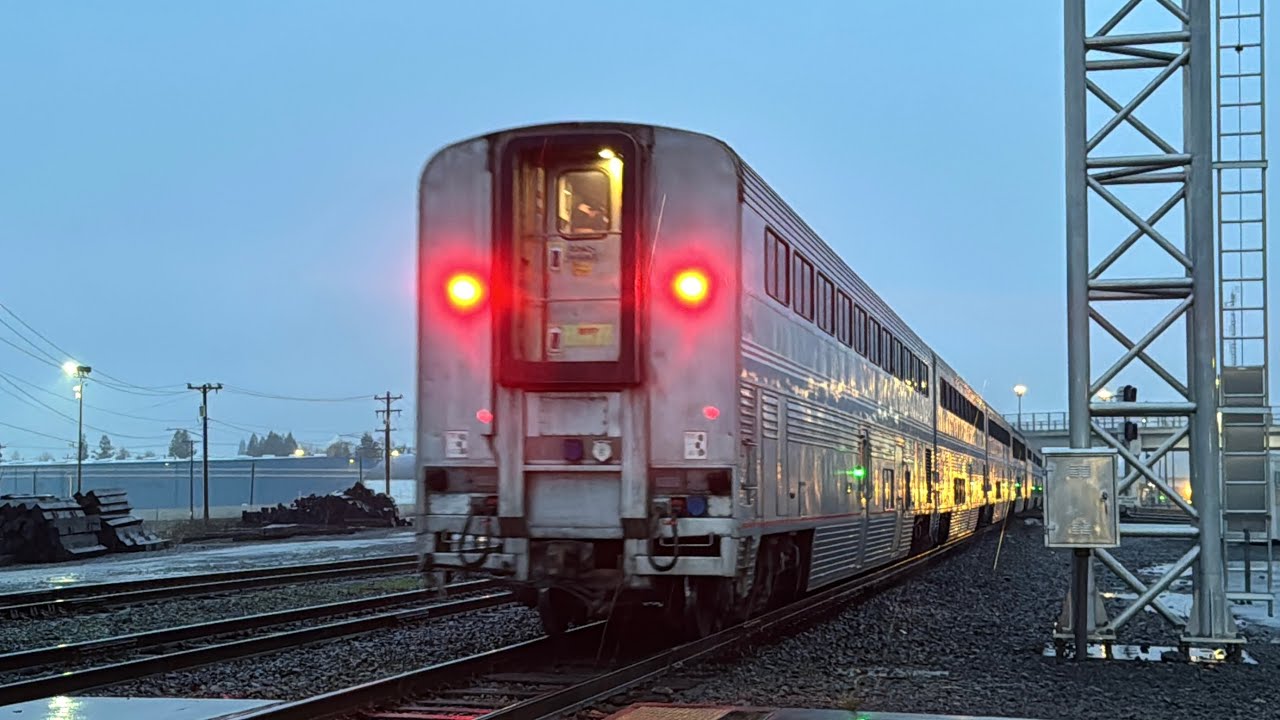 Amtrak Coast Starlight 14 in Vancouver Washed 