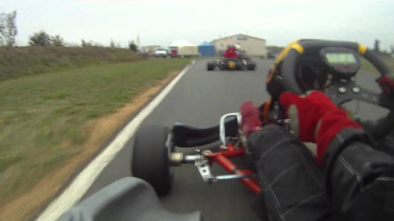 Karting Saint Genis de Saintonge X30