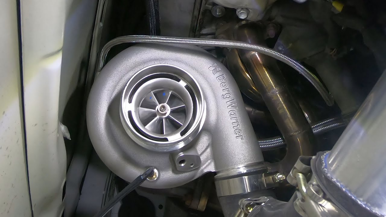 Borg Warner S300SX-E 64 mm Turbo Gopro Under Hood Shot 28 PSI!