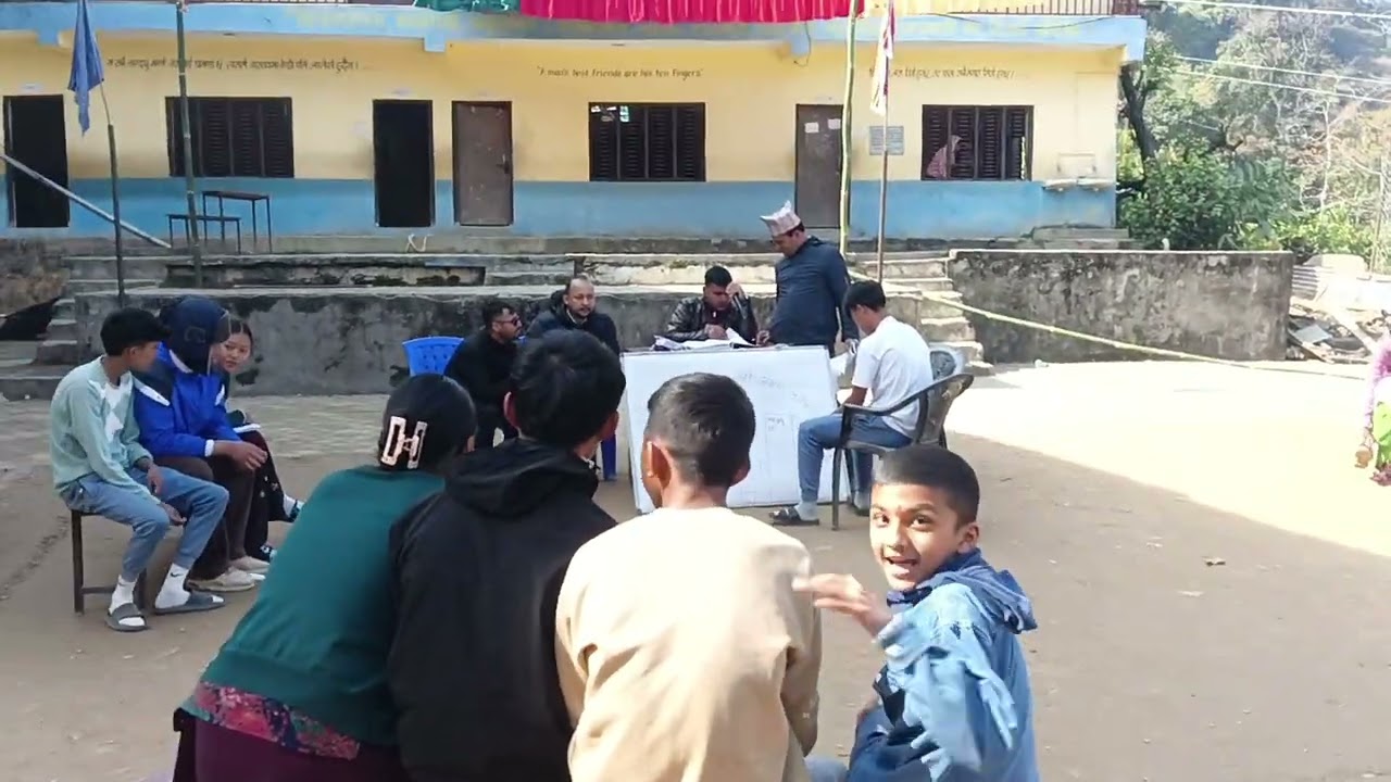 विद्यालयमा आयोजना भएको हाजिर जवाफ|यस भिडियो विद्यार्थीले बनाउनुभएको हो। जस्ताको तस्तै छ। #school 
