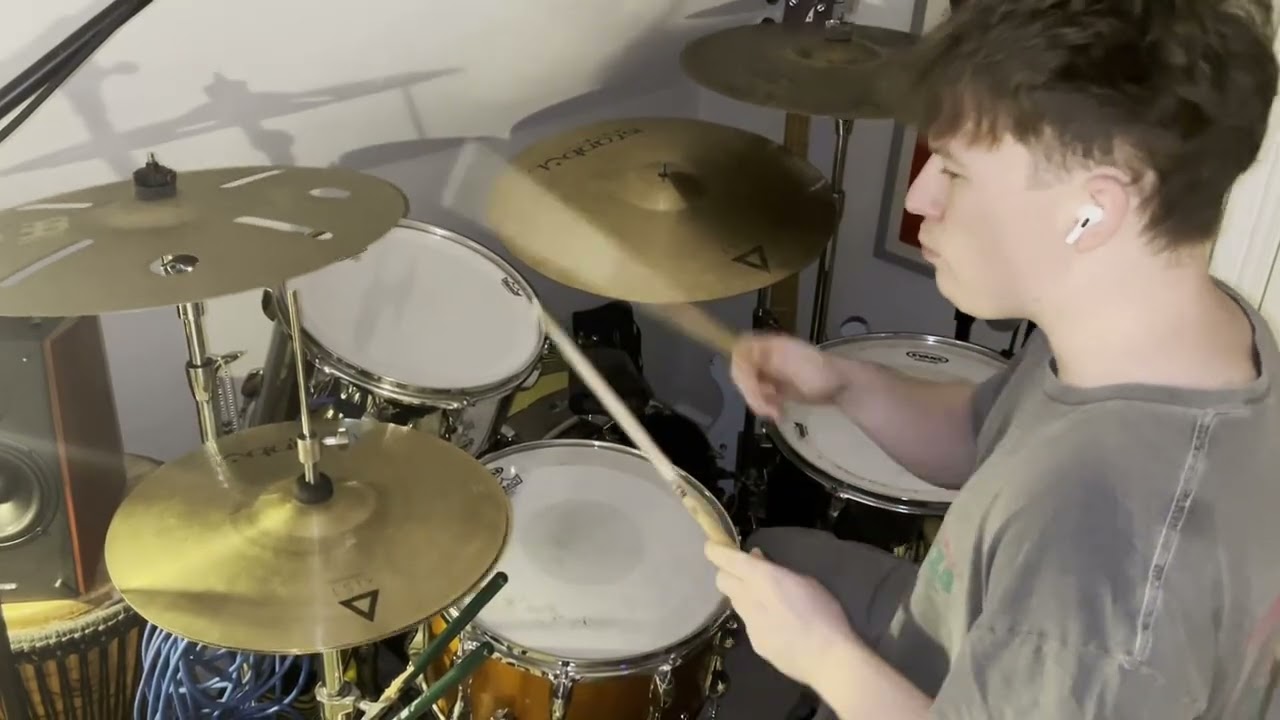 Queens Of The Stone Age - My God Is The Sun (Drum Cover)