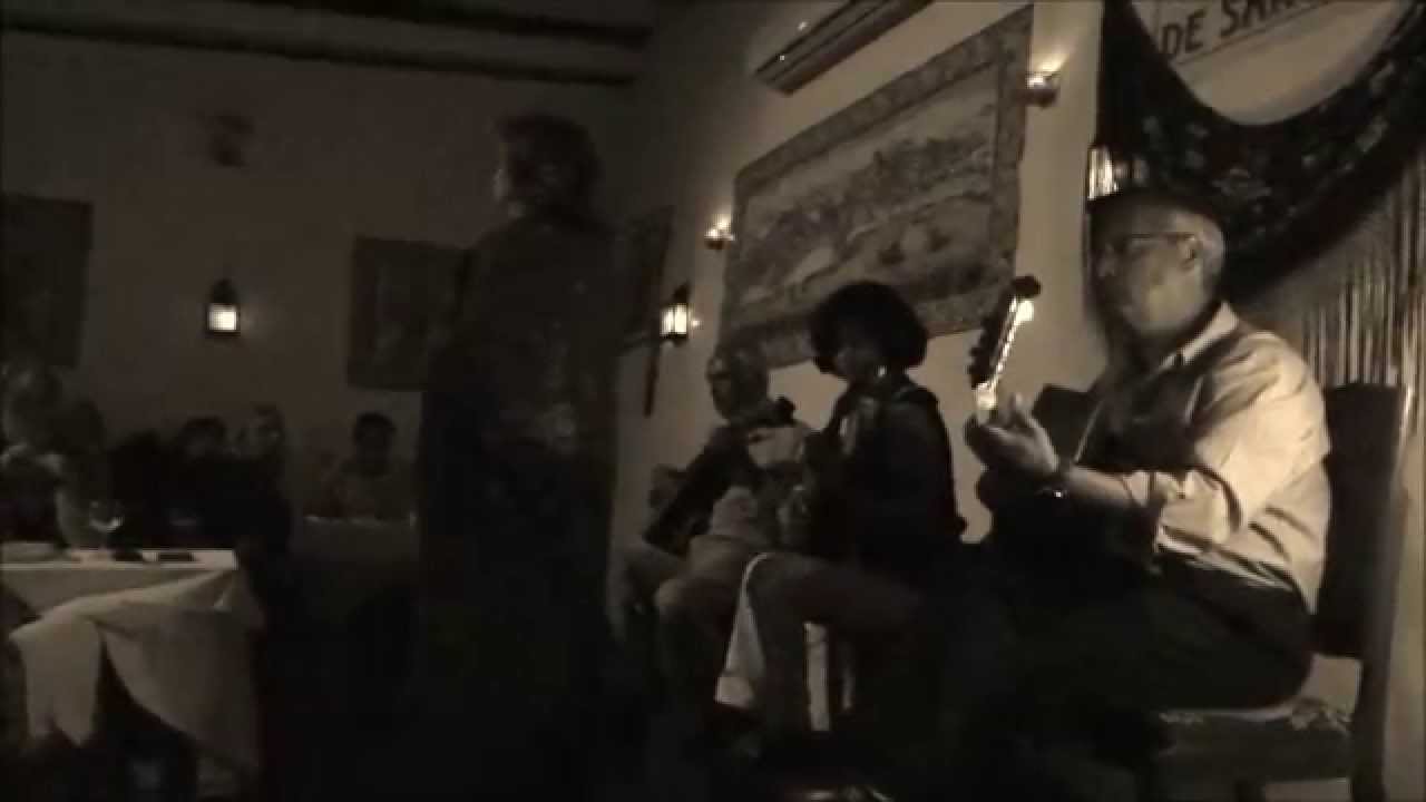 Magic fado evening in Lisbon