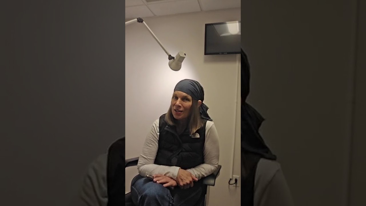 Sandra’s PanOptix® Pro Story | Reading Her Phone the Morning After Surgery  #ophthalmology