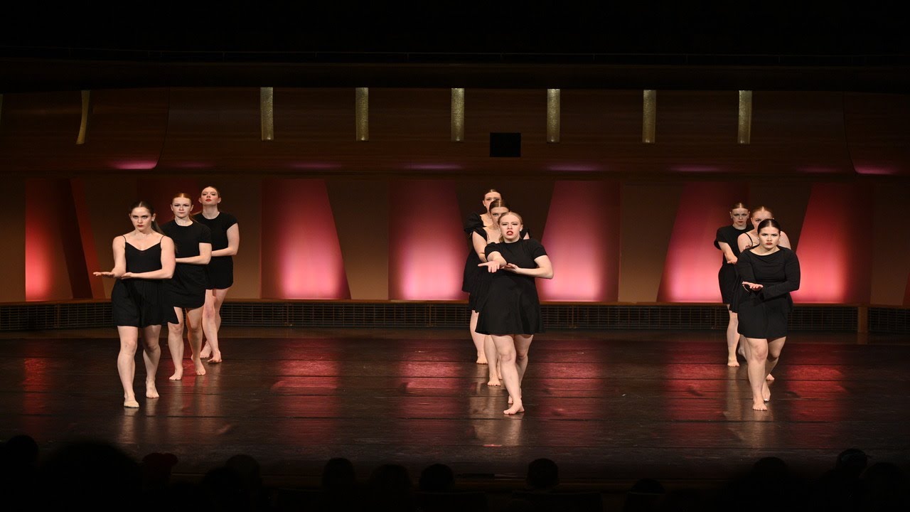 18 YEAR OLD CONTEMP GROUP - LABOUR