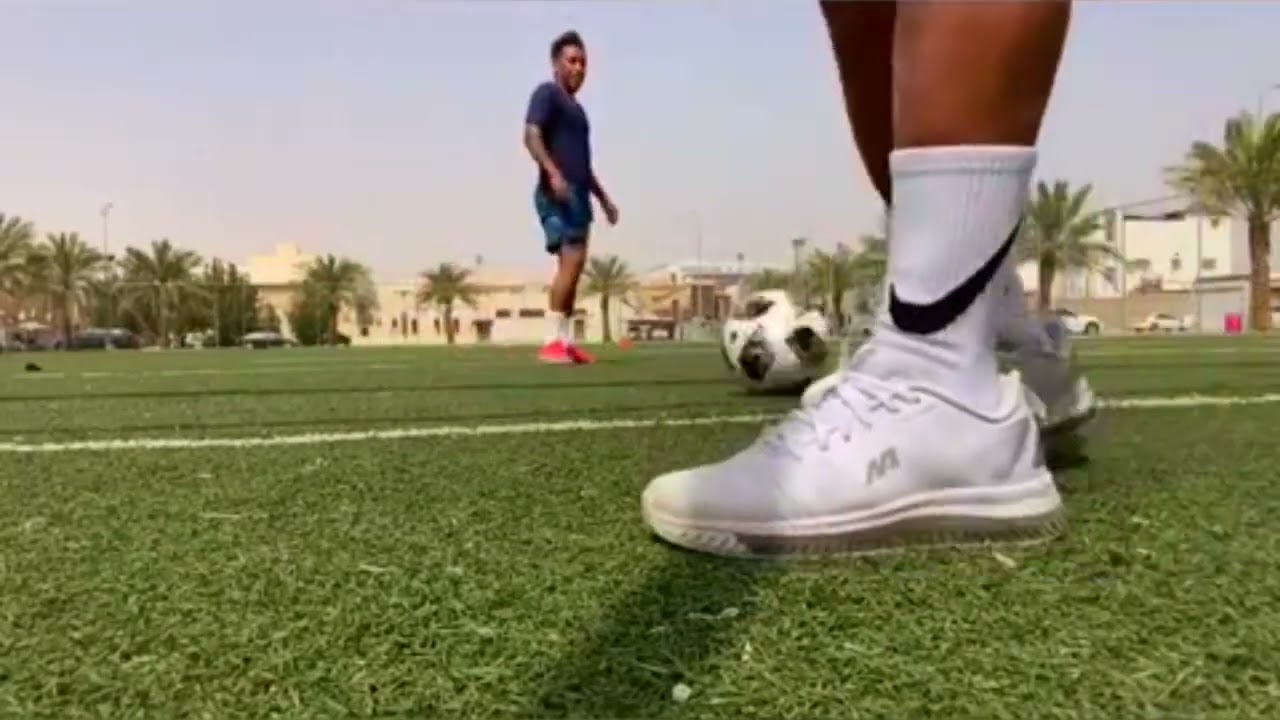 Jose Neyra entrenador / Christian Cueva / una partidita con Christian / Arabia Saudita / 2022