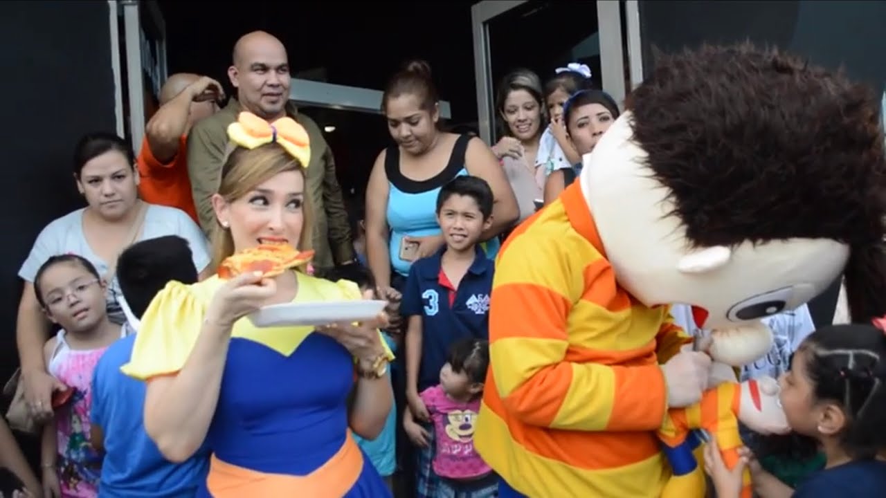 De Visita en Monkey Pizza - El Show de Bely y Beto