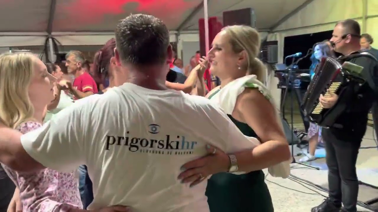 Plesni par Fulir osvojio majice portala Prigorski.hr