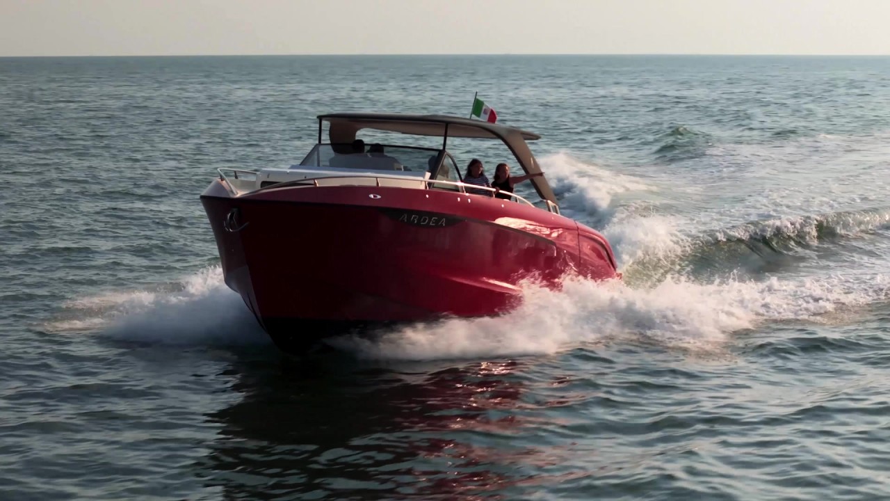Ardea A36 &ndash; Day cruiser 10,80 m con terrazze laterali apribili | Ardea Yachts Italia