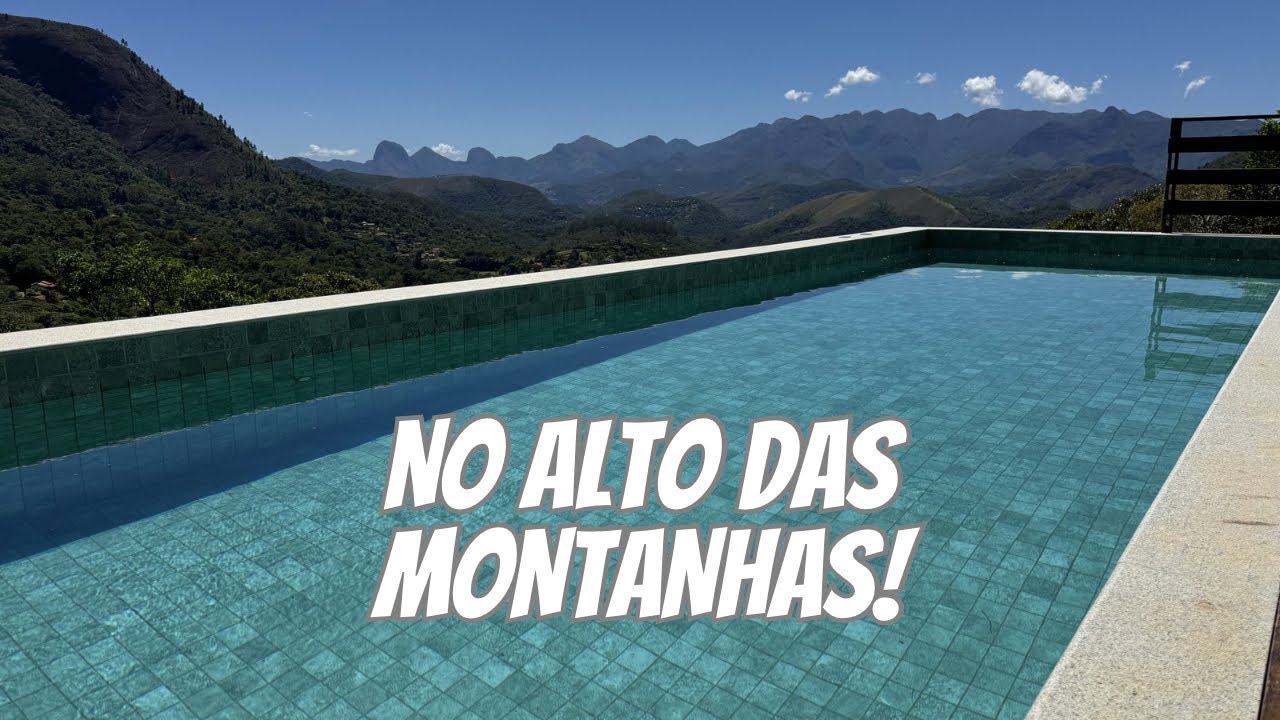 Residência à venda com vista incrível em condomínio fechado de Araras, Petrópolis | Vídeo completo