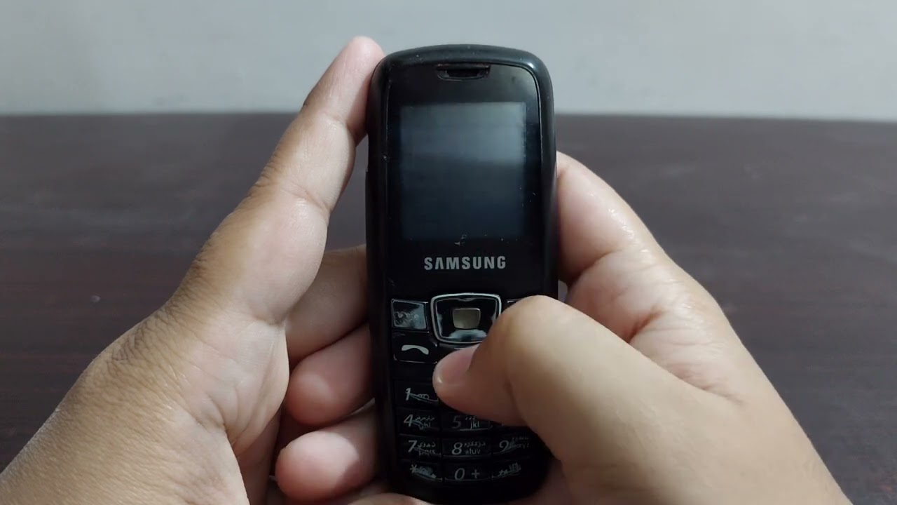 SAMSUNG SGH-C120 in 2022 (4K)