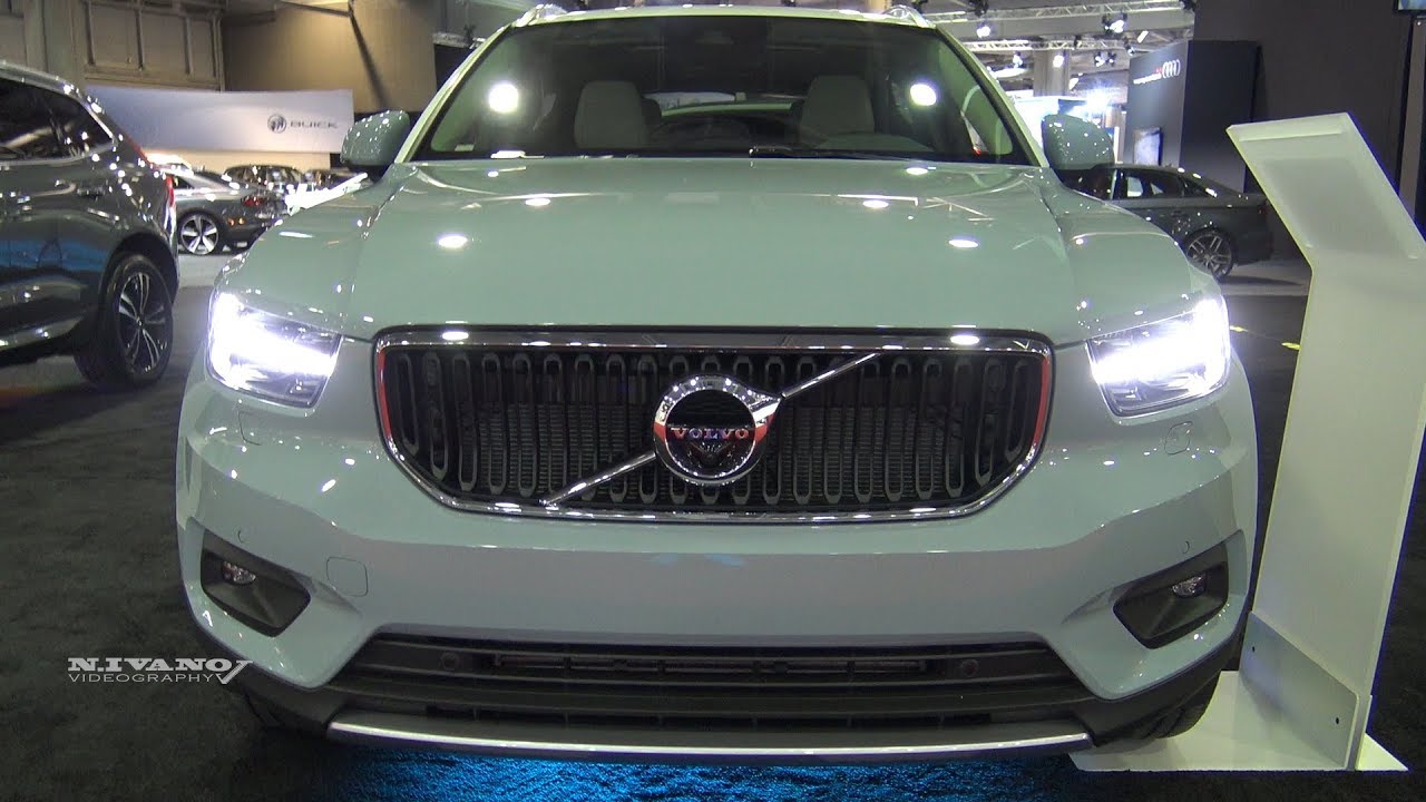 2019 Volvo XC40 T5 Momentum - Exterior And Interior Walkaround - 2018 Quebec Auto SHow