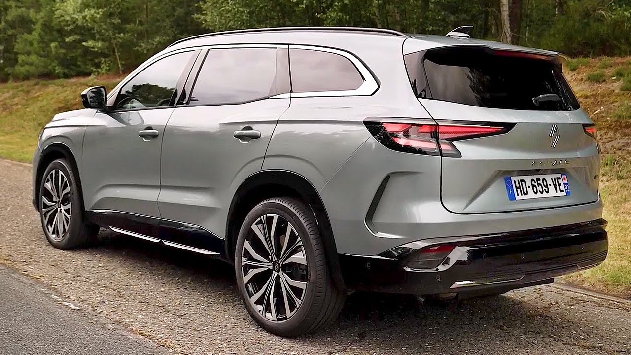2026 Renault Espace Full Hybrid E-Tech - Exterior interior and driving