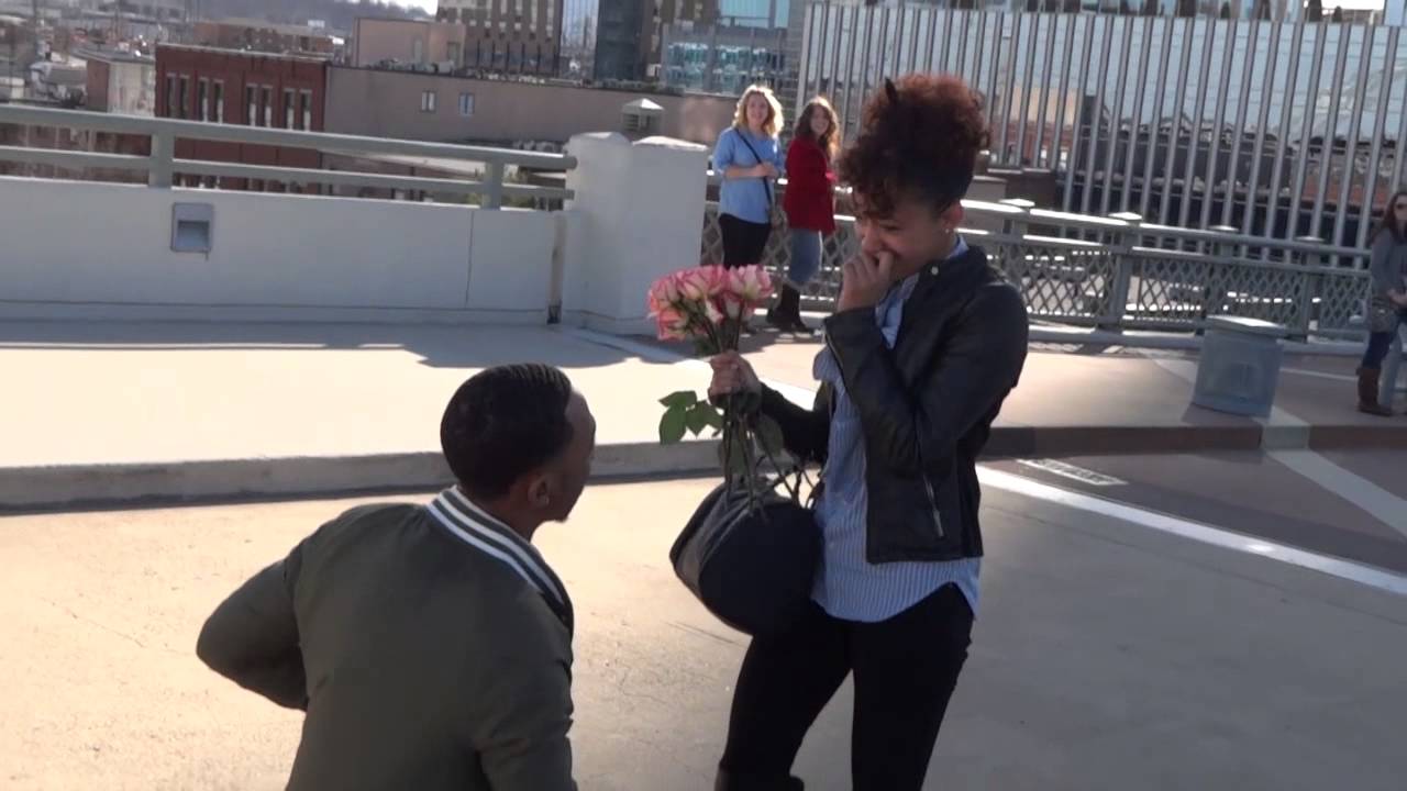 Perfect Downtown Nashville Marriage Proposal