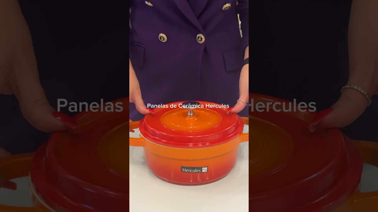 Panelas de cer&acirc;mica da H&eacute;rcules. Muito parecida com a Le Creuset.