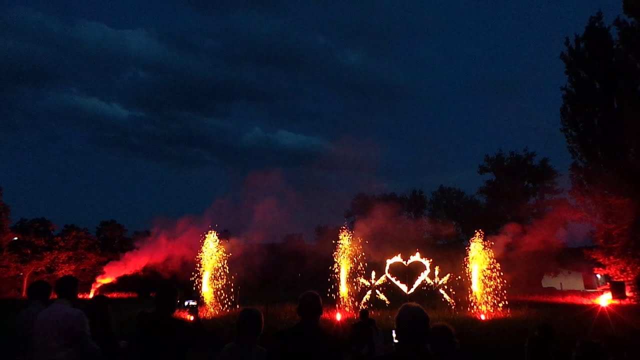 Hochzeitsfeuerwerk ein Hoch auf uns