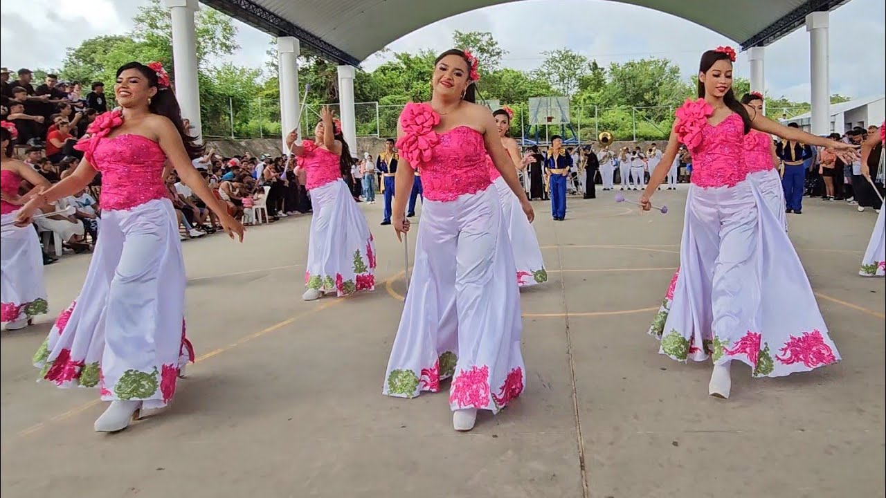 INSTITUTO NACIONAL DE ARMENIA 🎊 Totalmente increíble show en Festival de Jujutla 2025 👏👏👏
