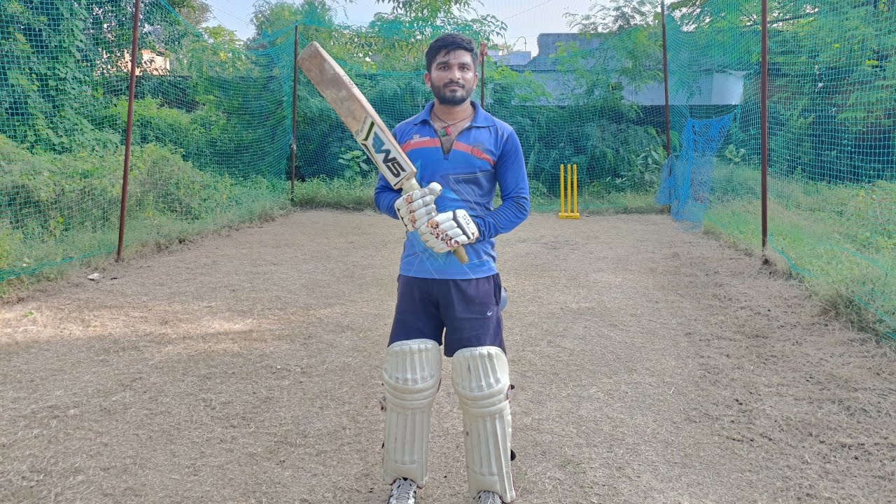 CRICKET BATTING/BEST SHOTS/MIDDLE OF THE BAT