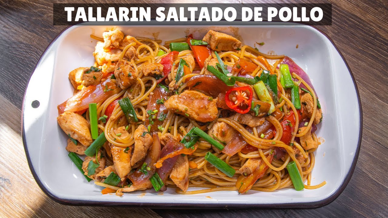 Cocinando un Delicioso Tallar&iacute;n Saltado de POLLO F&aacute;cil  | Abelca
