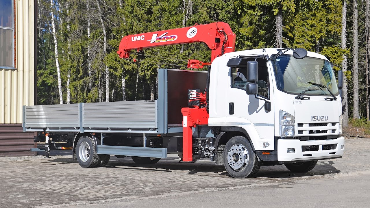 Isuzu FS бортовая платформа с КМУ UNIC V500